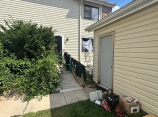 1011 Willow Ave, Bellevue, NE 68005