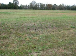 203 Dale Ridge Ln, Lexington, NC 27292