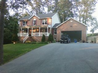 3641 Franklinville Rd, New Windsor, MD 21776