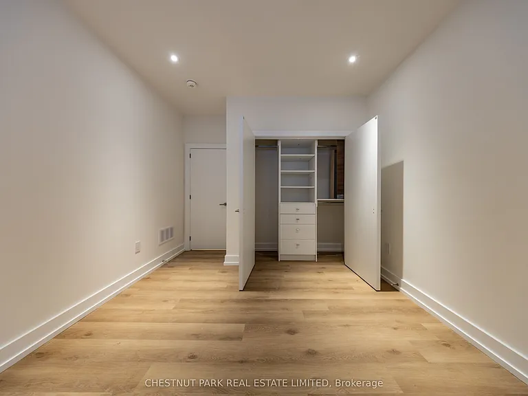 29 Hatherley Rd #A — Photo 3