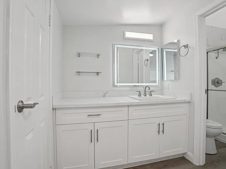 Upstairs Bathroom