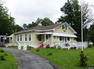 2002 Moscow Ave, Hickman, KY 42050