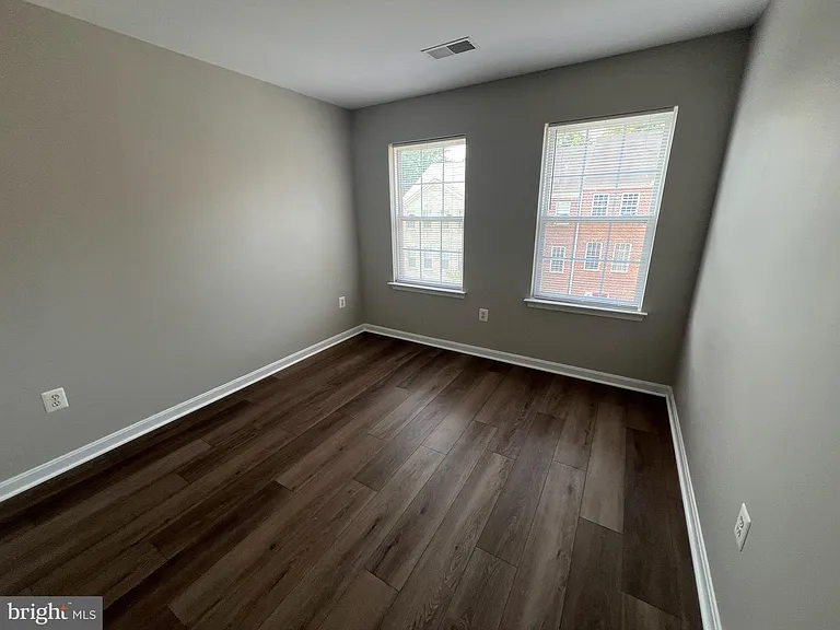 18023 Calabar Dr — Photo 17