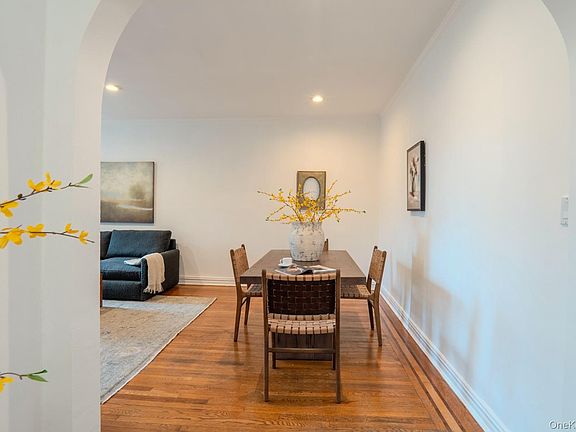 5th image of 21 Barstow Road #5K