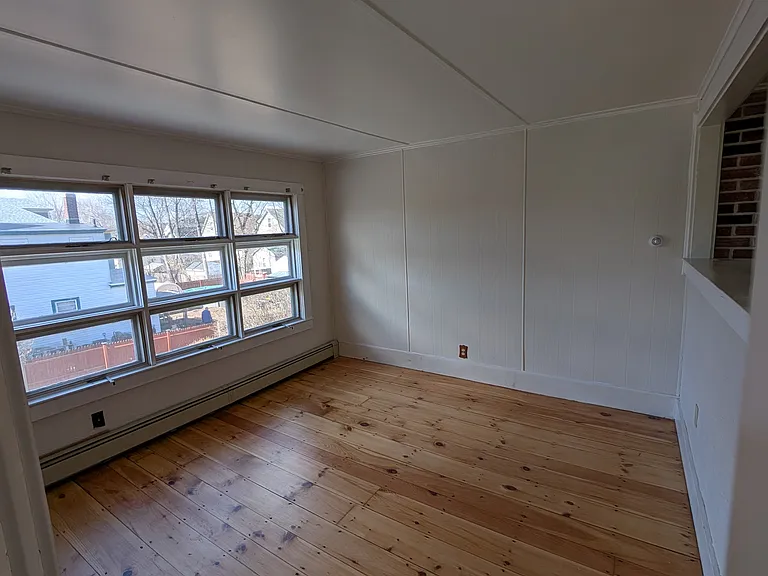 51 Chestnut St #A — Photo 11