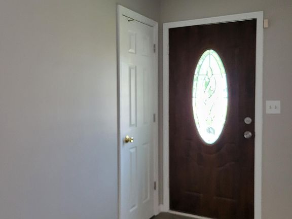 3rd image of 3315 Winhaven Dr