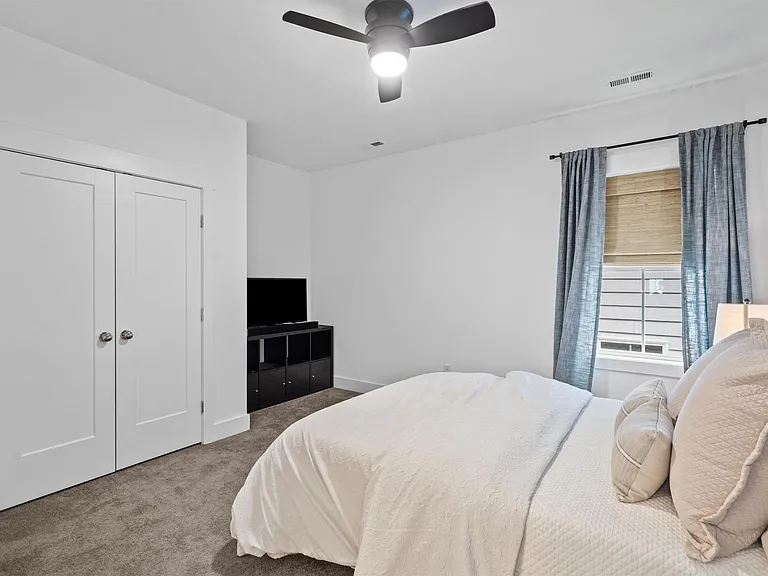336 Tumbling River Dr — Photo 19