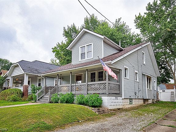 2nd image of 651 Albemarle Ave