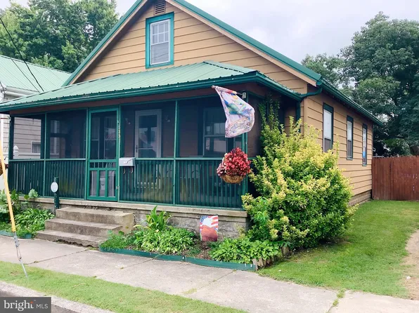 533 E Poplar St, Seaford, DE 19973