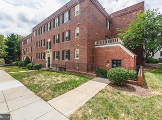 2015 37th St SE APT 102, Washington, DC 20020