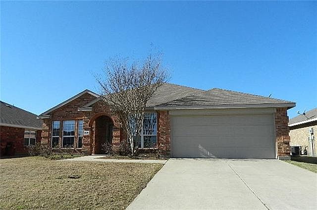 1st image of 2608 Spencer Cir