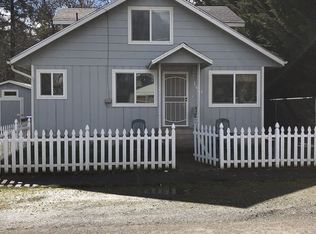 166 NE Oak St, Myrtle Creek, OR 97457