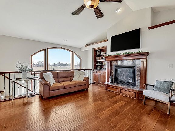 4th image of 2144 Beltline Ct