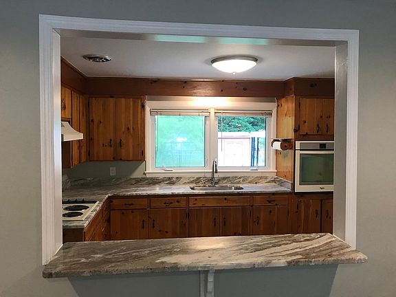 5th image of 38 Bruton Ave