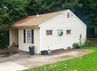 1043 S Marietta Pkwy SE, Marietta, GA 30060