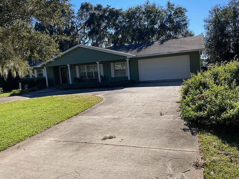 1st image of 32735 Lakeshore Dr