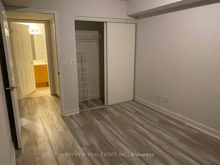 18 Kenaston Gdns #1401 — Photo 16