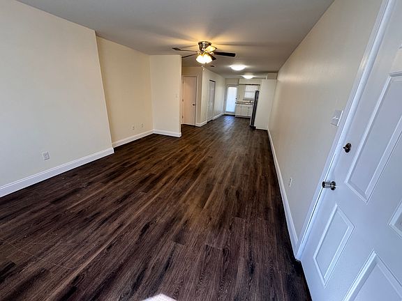 2nd image of 2512 Southridge Dr APT F