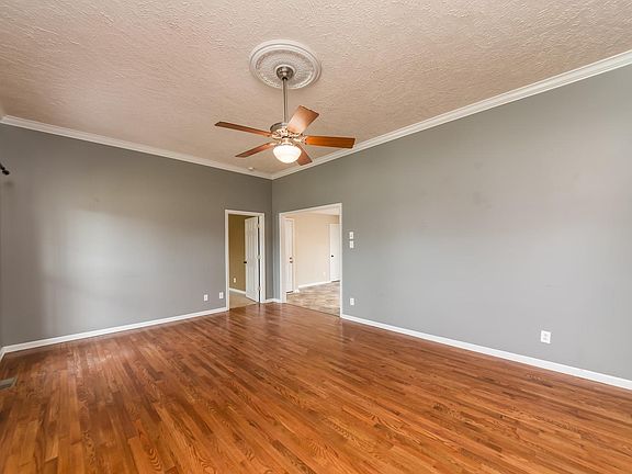 3rd image of 1571 Jacob Ct