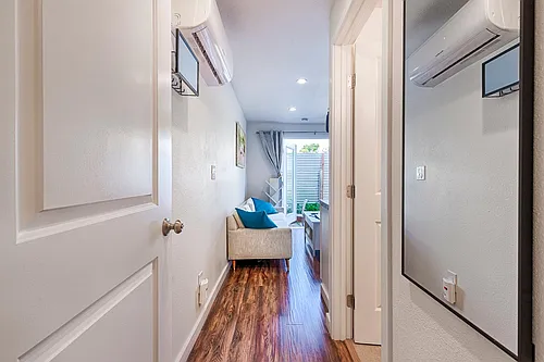 515 Mountain View Ave #D Photo 1