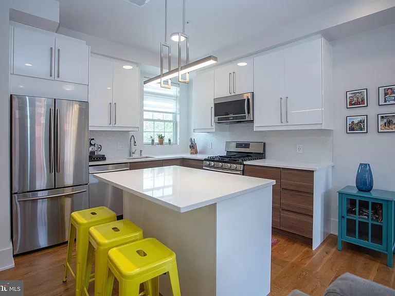 4527 Macarthur Blvd NW #5 — Photo 7