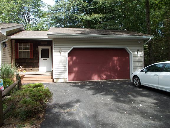 3rd image of 1090 Salamanca Dr