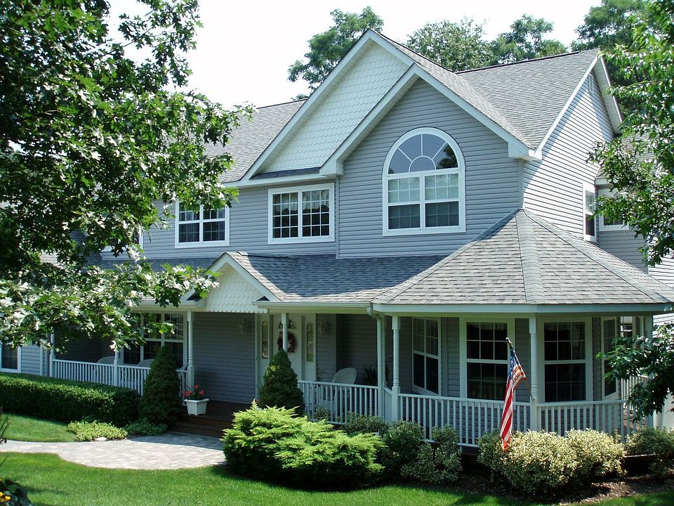 Beautiful wrap around porch