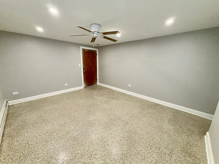 2069 North 18th Avenue — Photo 4