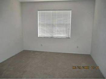 4th image of 31233 Bridgegate Dr