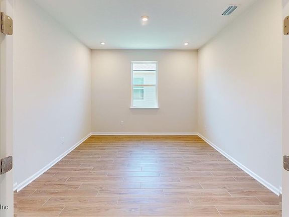 4th image of 3239 LAGO VISTA Drive
