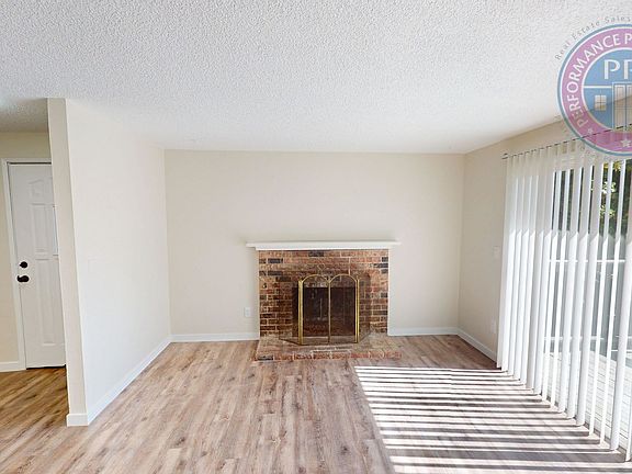 5th image of 17035-17041 SW Merlo Rd