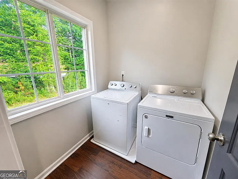 5589 River Rd #B — Photo 21