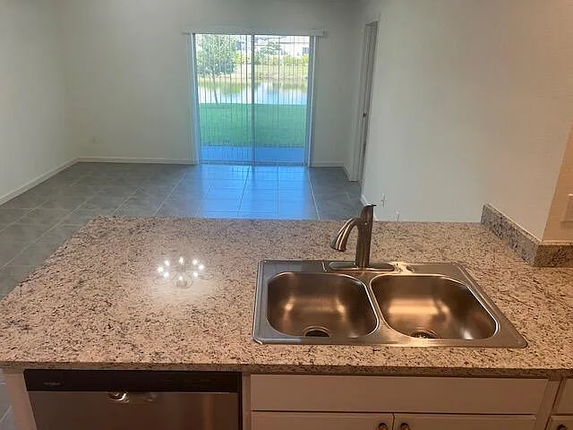 12152 SW Rimini Way — Photo 18