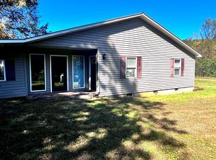 130 Riverside Dr, Stuart, VA 24171