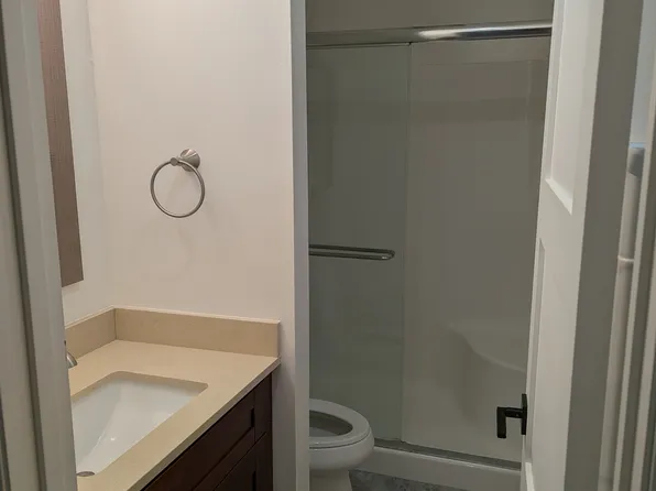 575 Tyndall St APT 7, Los Altos, CA 94022