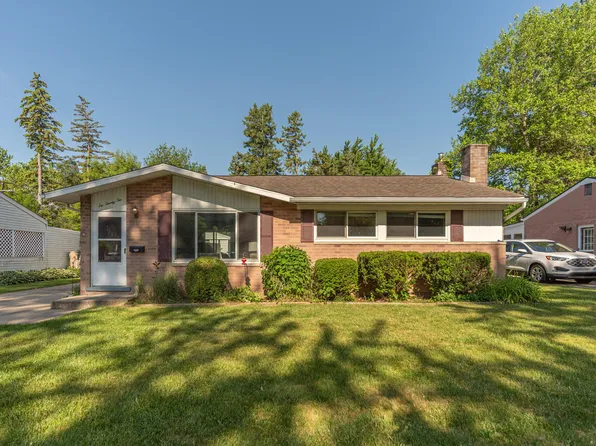 622 Rosemont Ave, Saline, MI 48176