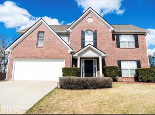 1613 Mission Park Dr, Loganville, GA 30052