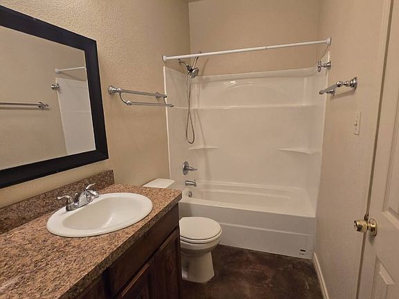 5th image of 3705 Mandy Dr #1