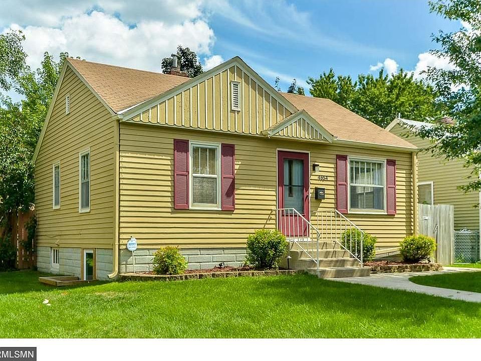 1st image of 4654 Fremont Ave N