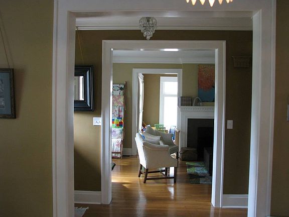 5th image of 5206 Underwood Ave