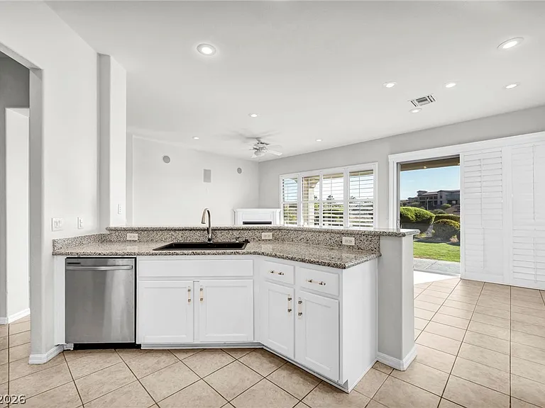 43 Braelinn Dr — Photo 17