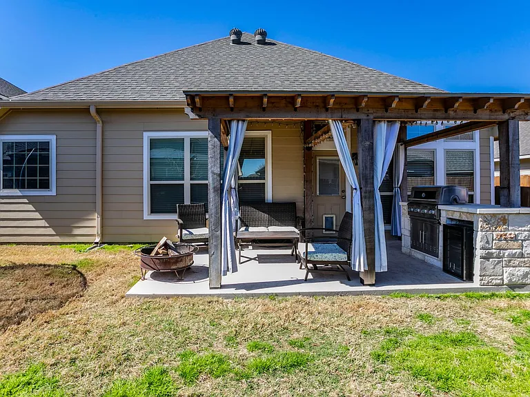 5317 Lancaster Dr — Photo 22