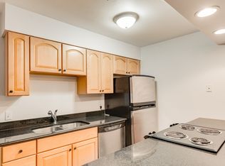 Kendall Off Main, Kalamazoo, MI 49006