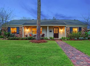 5710 Bankside Dr, Houston, TX 77096