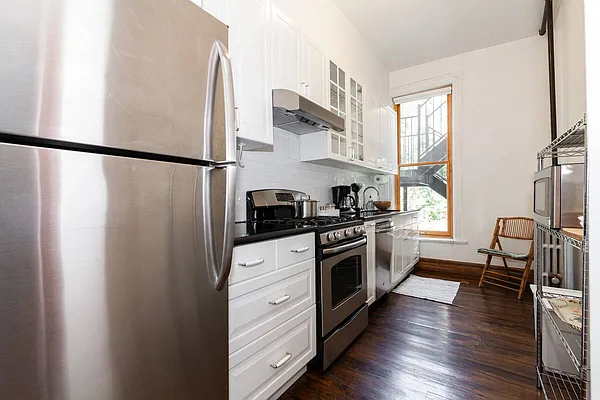 Rented by Ivey North LLC | media 6