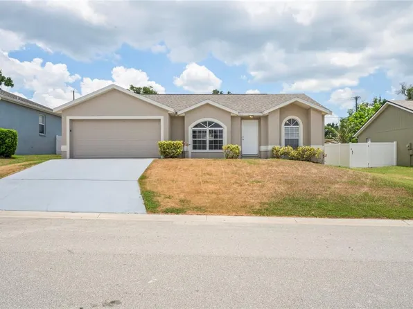 8830 Pebblebrooke Dr, Lakeland, FL 33810