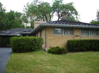 1024 Raleigh Rd, Glenview, IL 60025