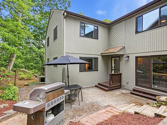2nd image of 30 Mountain Gate Rd Unit 30