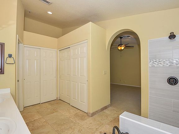 4th image of 19012 N 91st Way