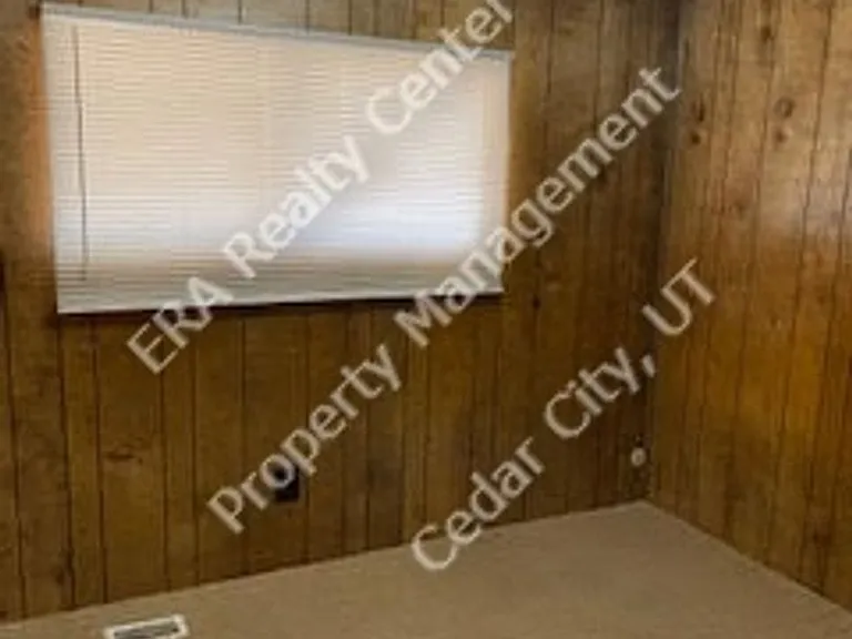 439 N 600 W #1-20 — Photo 6